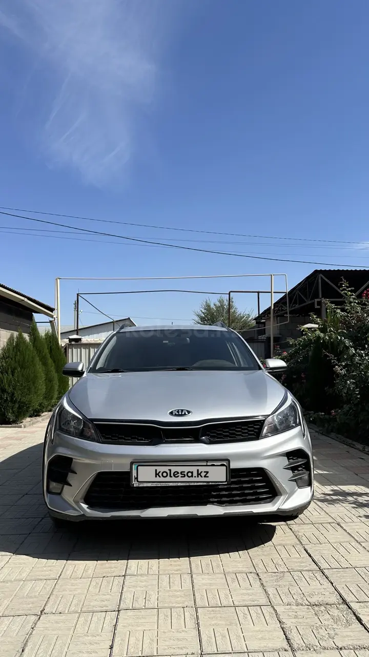 Kia Rio X-Line, 2021