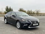 Lexus ES 300h 2014 годаfor12 500 000 тг. в Шымкент