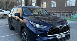 Toyota Highlander 2021 года за 17 000 000 тг. в Актобе – фото 2