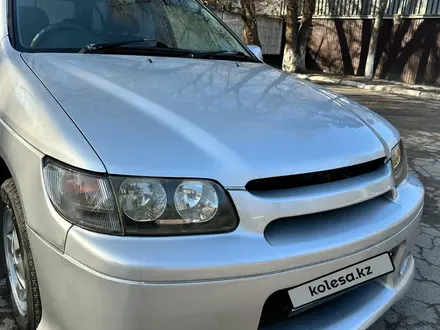 Nissan R'nessa 2000 года за 4 100 000 тг. в Алматы