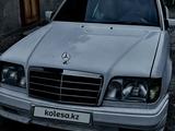 Mercedes-Benz E 280 1993 года за 1 600 000 тг. в Алматы – фото 2