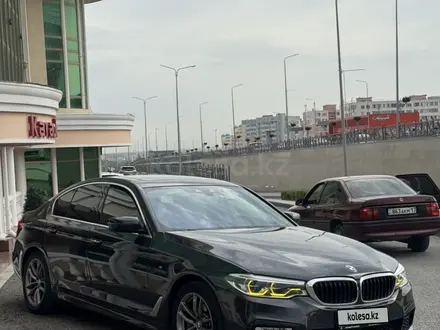 BMW 530 2018 года за 14 250 000 тг. в Алматы – фото 10