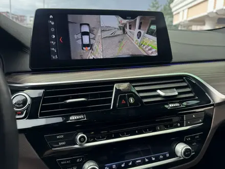 BMW 530 2018 года за 14 250 000 тг. в Алматы – фото 12