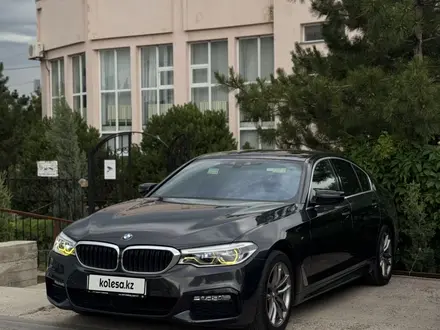 BMW 530 2018 года за 14 250 000 тг. в Алматы – фото 3