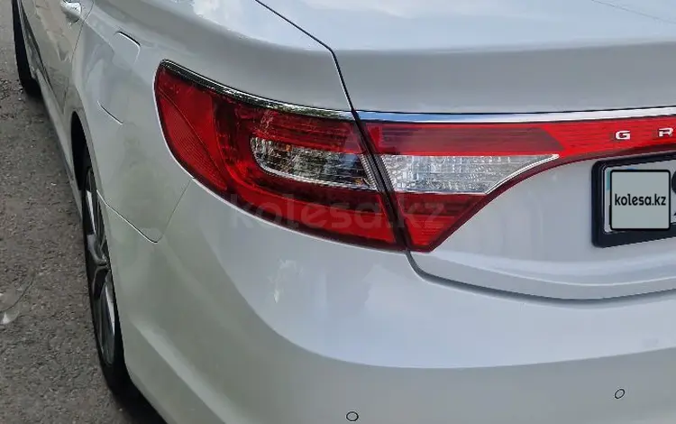 Hyundai Grandeur 2015 годаүшін9 300 000 тг. в Шымкент