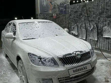 Skoda Octavia 2011 года за 4 500 000 тг. в Актау – фото 4