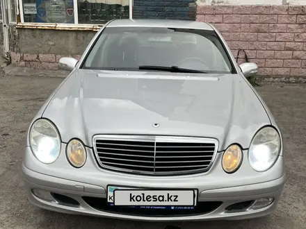 Mercedes-Benz E 240 2002 года за 5 100 000 тг. в Караганда – фото 5