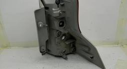 Фонарь б/у оригинал правая и левая сторона от Toyota Prado 150 2009-2012 за 1 000 тг. в Алматы – фото 3