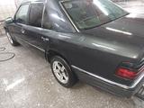 Mercedes-Benz E 200 1993 годаfor900 000 тг. в Усть-Каменогорск – фото 3