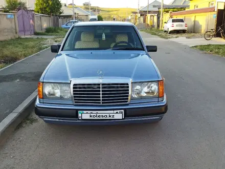 Mercedes-Benz E 300 1988 года за 1 700 000 тг. в Шымкент – фото 3