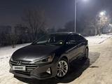 Hyundai Elantra 2020 годаүшін8 100 000 тг. в Алматы