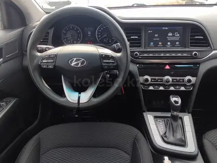Hyundai Elantra 2020 года за 7 800 000 тг. в Уральск – фото 11
