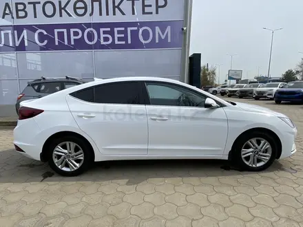 Hyundai Elantra 2020 года за 7 800 000 тг. в Уральск – фото 4
