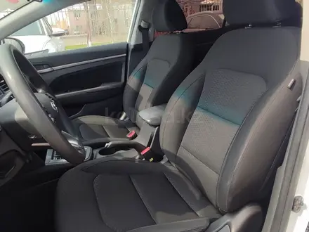 Hyundai Elantra 2020 года за 7 800 000 тг. в Уральск – фото 8