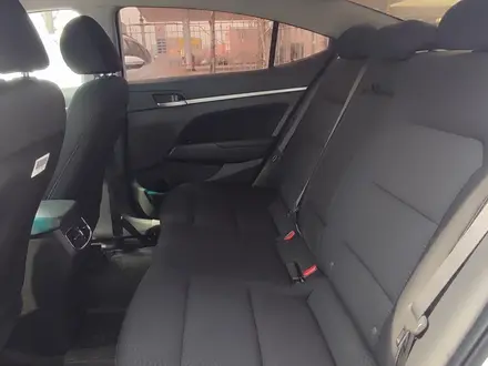 Hyundai Elantra 2020 года за 7 800 000 тг. в Уральск – фото 9
