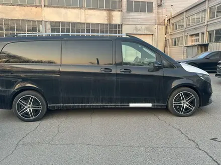 Mercedes-Benz V 300 Exclusive 2024 года за 70 000 000 тг. в Шымкент – фото 4