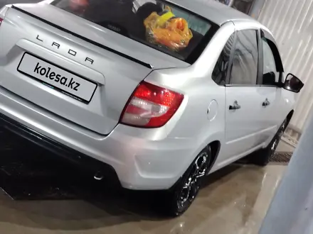 ВАЗ (Lada) Granta 2190 2019 года за 3 200 000 тг. в Астана