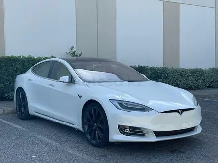 Tesla Model S 2020 года за 31 000 000 тг. в Алматы – фото 2