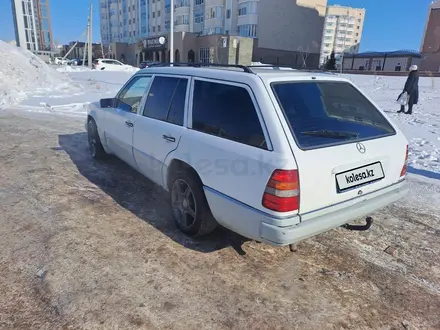 Mercedes-Benz E 200 1990 года за 1 700 000 тг. в Астана – фото 6