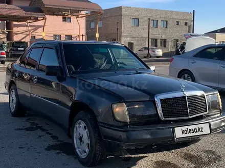 Mercedes-Benz E 230 1991 года за 750 000 тг. в Тараз