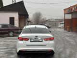 Kia K5 2016 года за 7 990 000 тг. в Алматы – фото 5