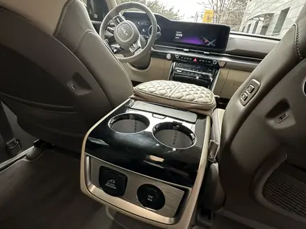 Kia Carnival 2022 года за 30 500 000 тг. в Алматы – фото 14