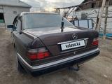 Mercedes-Benz E 200 1994 годаүшін2 000 000 тг. в Шиели – фото 4