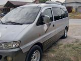 Hyundai Starex 2003 годаүшін2 700 000 тг. в Актау