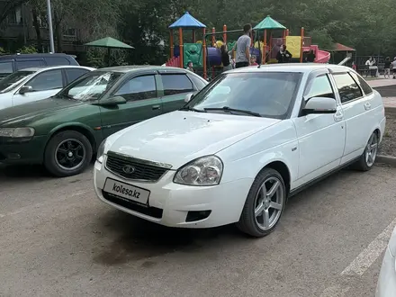 ВАЗ (Lada) Priora 2172 2014 года за 3 300 000 тг. в Караганда – фото 2