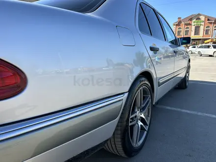 Mercedes-Benz E 280 1996 года за 2 800 000 тг. в Шымкент – фото 4