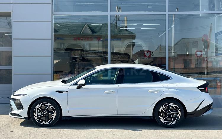 Hyundai Sonata High-Tech — миниатюра 3