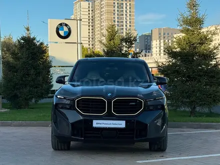 BMW XM 50e 2024 года за 82 900 000 тг. в Астана – фото 2