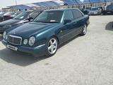 Mercedes-Benz E 280 1996 года за 2 690 000 тг. в Актау – фото 3