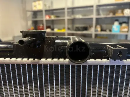 Радиатор охлаждения двигателя на Toyota Vista (JPR0077)үшін38 000 тг. в Алматы – фото 4