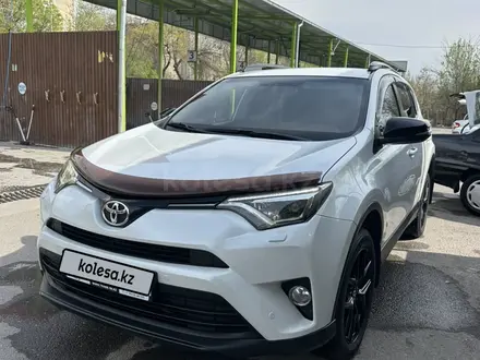 Toyota RAV4 2019 года за 12 300 000 тг. в Шымкент – фото 3