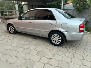 Mazda 323