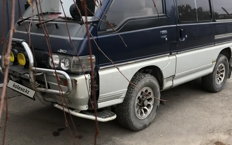 Mitsubishi Delica 1994 годаүшін1 450 000 тг. в Алматы
