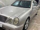 Mercedes-Benz E 320 2001 годаfor7 000 000 тг. в Шымкент – фото 2
