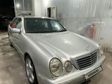 Mercedes-Benz E 320 2001 годаfor7 000 000 тг. в Шымкент – фото 3