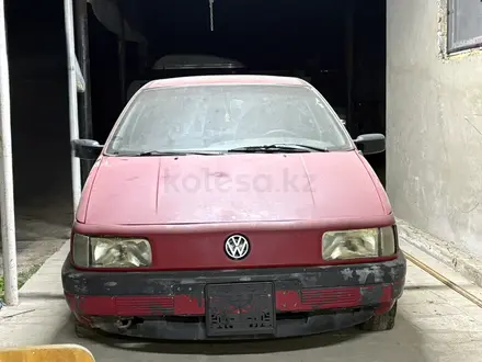 Volkswagen Passat 1992 года за 630 000 тг. в Алматы