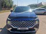 Hyundai Santa Fe 2022 годаүшін13 200 000 тг. в Астана