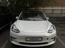Tesla Model 3, 2020