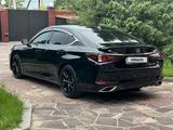 Lexus ES 350 2022 года за 33 000 000 тг. в Алматы – фото 5