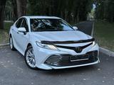 Toyota Camry 2019 года за 14 949 999 тг. в Алматы