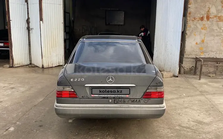 Mercedes-Benz E 200 1992 года за 1 200 000 тг. в Жанакорган