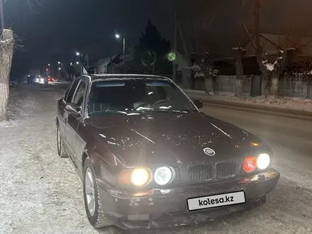 BMW 520 1990 года за 1 500 000 тг. в Актобе – фото 2