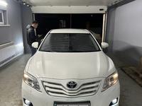 Toyota Camry 2011 годаfor8 000 000 тг. в Атырау