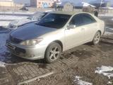 Toyota Camry 2004 года за 5 000 000 тг. в Тараз – фото 2