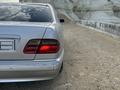 Mercedes-Benz E 320 2001 годаүшін5 500 000 тг. в Актау – фото 13