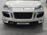 Porsche Cayenne 2008 года за 7 700 000 тг. в Астана – фото 2